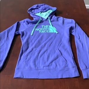 north face sweatshirt women’s